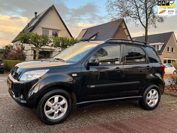 Daihatsu Terios 1.5-16v Exclusive 4x4 beschikbaar voor biedingen
