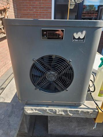 W eau warmtepomp voor zwembad. Koelt ook beschikbaar voor biedingen
