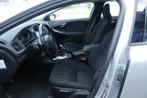 Volvo V40 Cross Country 1.6 D2 Summum CRUISE, CLIMA, NAVI, P, Voorwielaandrijving, Euro 5, Stof, Gebruikt