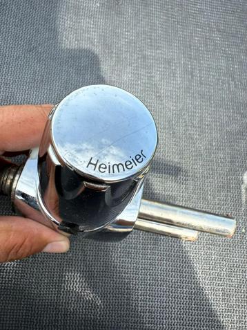 Heimeier luxe onderblokset radiatorkraan beschikbaar voor biedingen