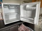 Mini koelkast LG MODEL GR-051SSF, Witgoed en Apparatuur, Koelkasten en IJskasten, Minder dan 75 liter, Ophalen, Gebruikt, Met vriesvak