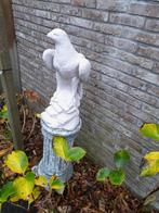 Adelaar tuinbeeld op sokkel - Mooie decoratie, Tuin en Terras, Tuinbeelden, Ophalen, Gebruikt, Beton, Dierenbeeld