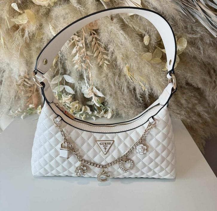 Guess Schoudertas Wit - Nieuw, Sieraden, Tassen en Uiterlijk, Tassen | Damestassen, Nieuw, Schoudertasje, Wit, Ophalen of Verzenden