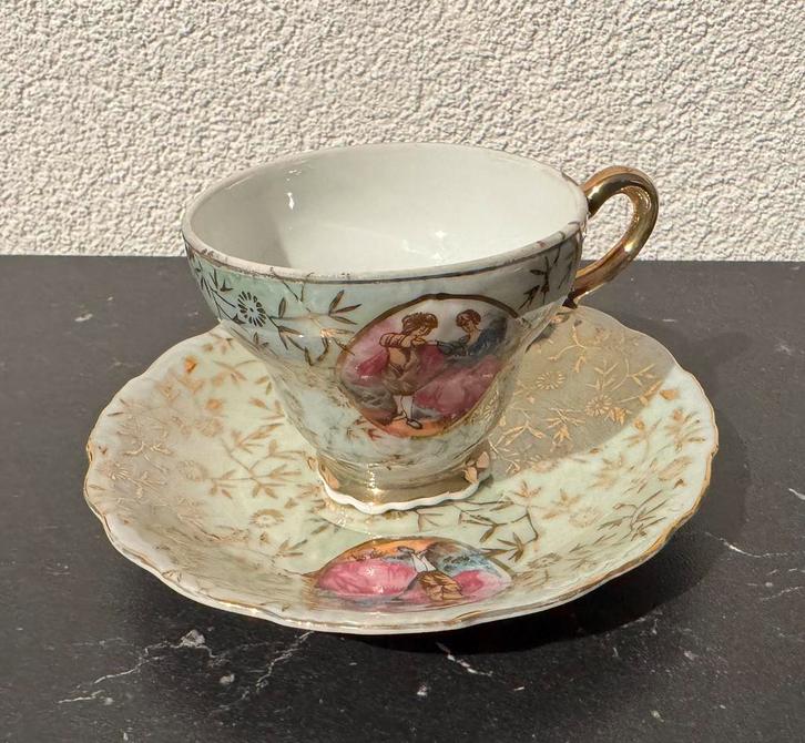 porselein demitasse kopje en schotel goud groen Fragonard, Antiek en Kunst, Antiek | Porselein, Ophalen of Verzenden