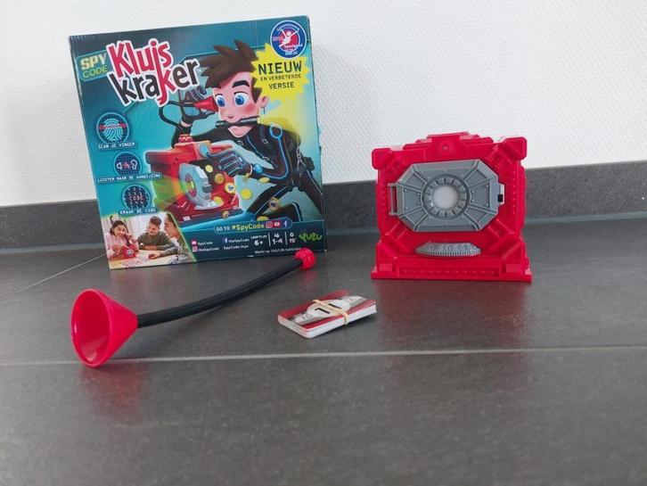 Spel kluiskraker, Hobby en Vrije tijd, Gezelschapsspellen | Bordspellen, Zo goed als nieuw, Ophalen of Verzenden