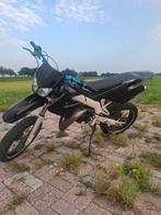 Derbi senda 50 cc, Ophalen, 6 versnellingen, Maximaal 45 km/u, Zo goed als nieuw