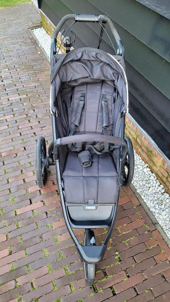 Thule Urban Glide 2 - Gebruikt, nette staat, Kinderen en Baby's, Buggy's, Gebruikt, Verstelbare rugleuning, Zonnekap, Ophalen