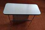 Fifties Formica Mid century bijzettafeltje, rockabilly, 45 tot 60 cm, Overige materialen, Minder dan 55 cm, Gebruikt