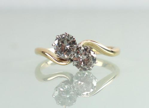 Art Deco goud platina Toi et Moi ring diamanten, Sieraden, Tassen en Uiterlijk, Antieke sieraden, Ring, Goud, Met edelsteen, Ophalen of Verzenden