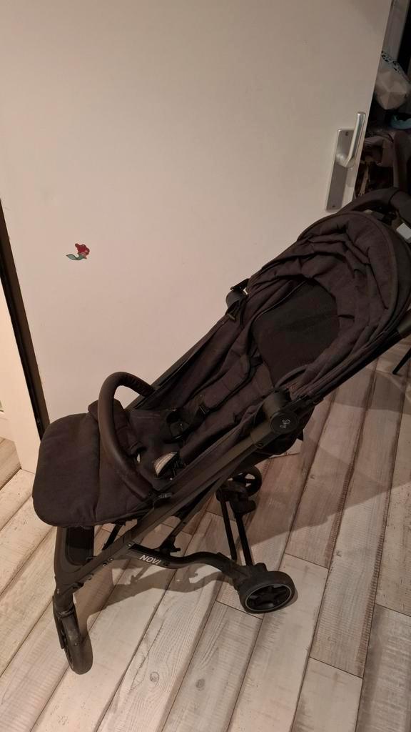 Novi Baby Sky Buggy - Gebruikt, Kinderen en Baby's, Buggy's, Gebruikt, Overige merken, Verstelbare rugleuning, Zonnekap, Ophalen