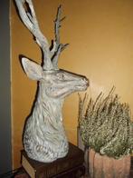 *Grote landelijke buste borstbeeld hert*, Ophalen, Nieuw