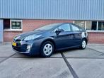 Toyota Prius 1.8 Full Hybrid 136PK Aut 2012 Grijs, Auto's, 4 cilinders, Origineel Nederlands, Prius, Volledig hybride