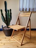 klapstoel van hout. nog 1 beschikbaar, Huis en Inrichting, Stoelen, Ophalen, Gebruikt, Overige kleuren, Eén