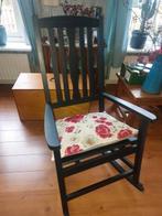 Zwarte schommelstoel met nieuw kussen, Huis en Inrichting, Stoelen, Ophalen, Nieuw, Zwart, Eén