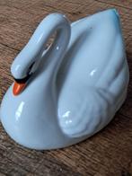 Zwaan. Beeldje. Porselein., Ophalen of Verzenden