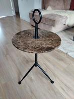 Bijzettafel met marmer blad - Byboo, Minder dan 55 cm, Metaal of Aluminium, Rond, Zo goed als nieuw