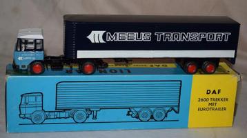 Lion Car Nr. 36 DAF 2600 met Eurotrailer Meeus MIB beschikbaar voor biedingen