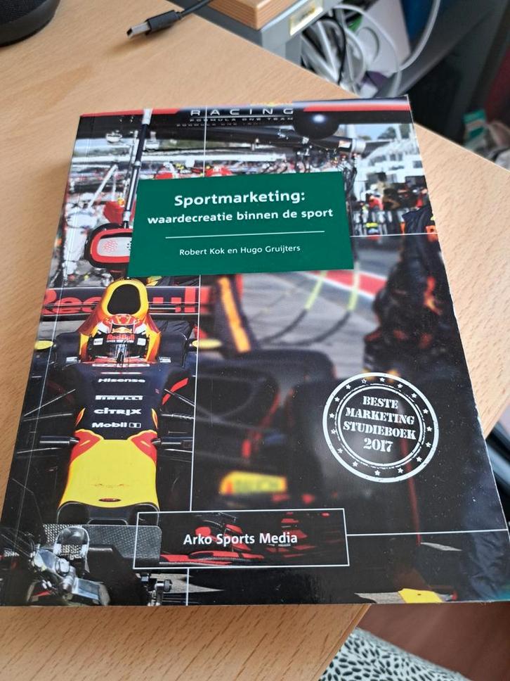 Sportmarketing: Waardecreatie binnen de sport, Boeken, Economie, Management en Marketing, Zo goed als nieuw, Economie en Marketing