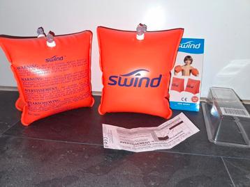 1 keer gebruikt. Swind zwembandjes. 11 - 30 kg beschikbaar voor biedingen