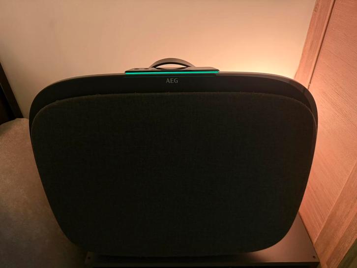 AEG Luchtreiniger AX71 met wifi & smart mode., Witgoed en Apparatuur, Luchtbehandelingsapparatuur, Zo goed als nieuw, Luchtreiniger