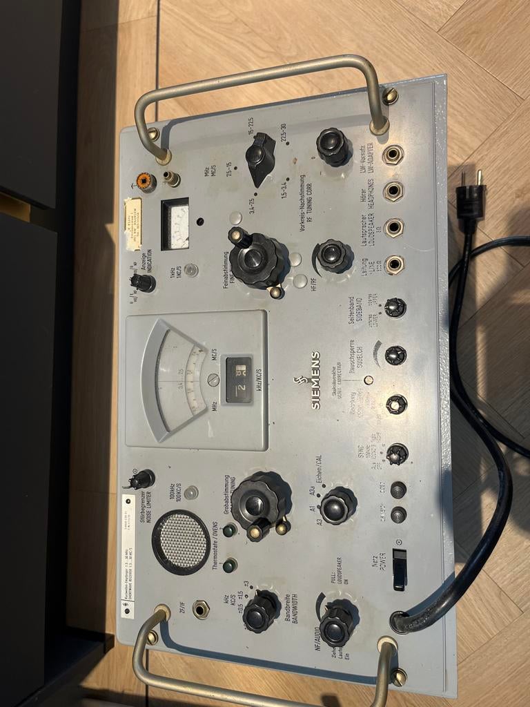 Siemens E311 Kortegolfontvanger - Zeldzaam!, Ophalen of Verzenden