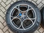 Alfa Romeo Stelvio 19 inch winterset 235/55R19 Michelin IZGS, Gebruikt, Banden en Velgen, Winterbanden, 235 mm