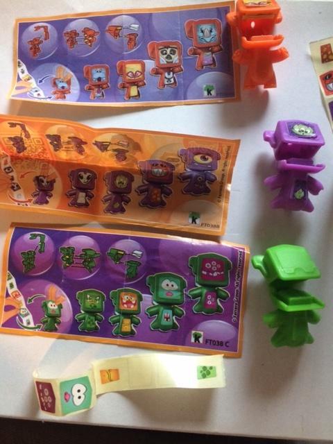 tv FT038B FT038C FT039B Uit ferrero surprise eieren, Verzamelen, Verrassingseieren, Zo goed als nieuw, Ophalen of Verzenden