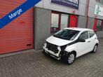 Toyota Aygo 1.0 VVT-i x-fun airco (bj 2017), Wit, Handgeschakeld, Toyota, 998 cc