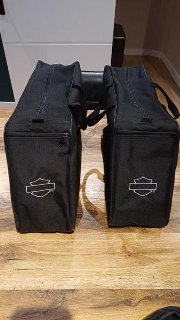 Binnentassen Touring modellen beschikbaar voor biedingen