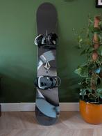 Burton Custom Flying V met Burton Cartel bindingen, Sport en Fitness, Snowboarden, Ophalen of Verzenden, Gebruikt, Board