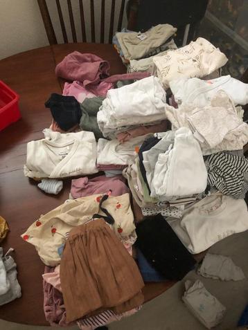 Groot kleding pakket meisje maat 50-56 beschikbaar voor biedingen