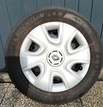 Michelin alpine  Renault captur 205/60R16  + standaard+ hoes, Ophalen, 16 inch, Banden en Velgen, 205 mm
