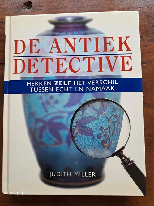 Judith Miller - De antiek detective, Boeken, Overige Boeken, Gelezen, Ophalen of Verzenden
