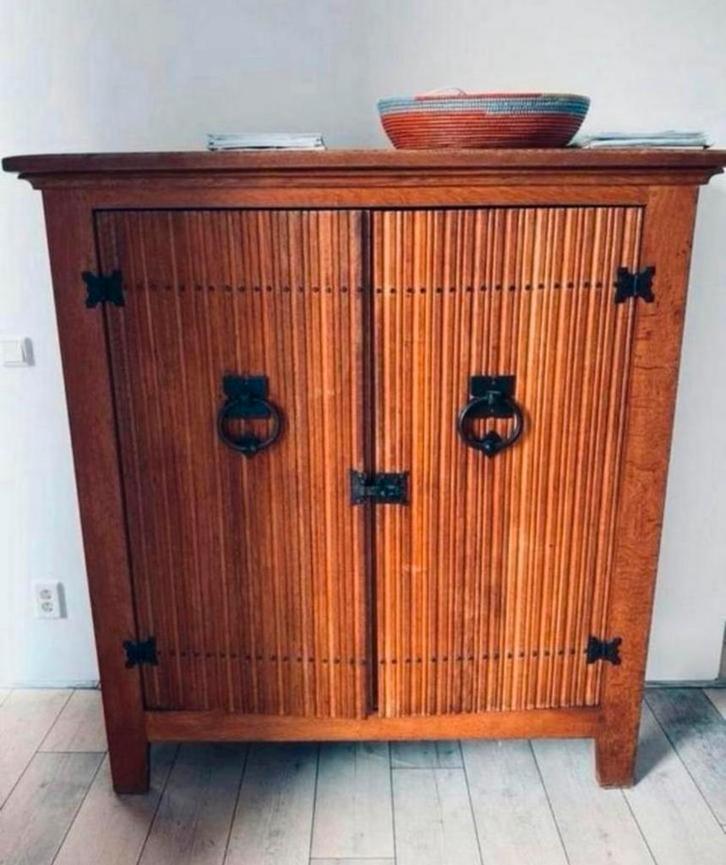 Antieke kast, Indiase kast, robuuste kast, koloniale kast, Antiek en Kunst, Antiek | Meubels | Kasten, Ophalen