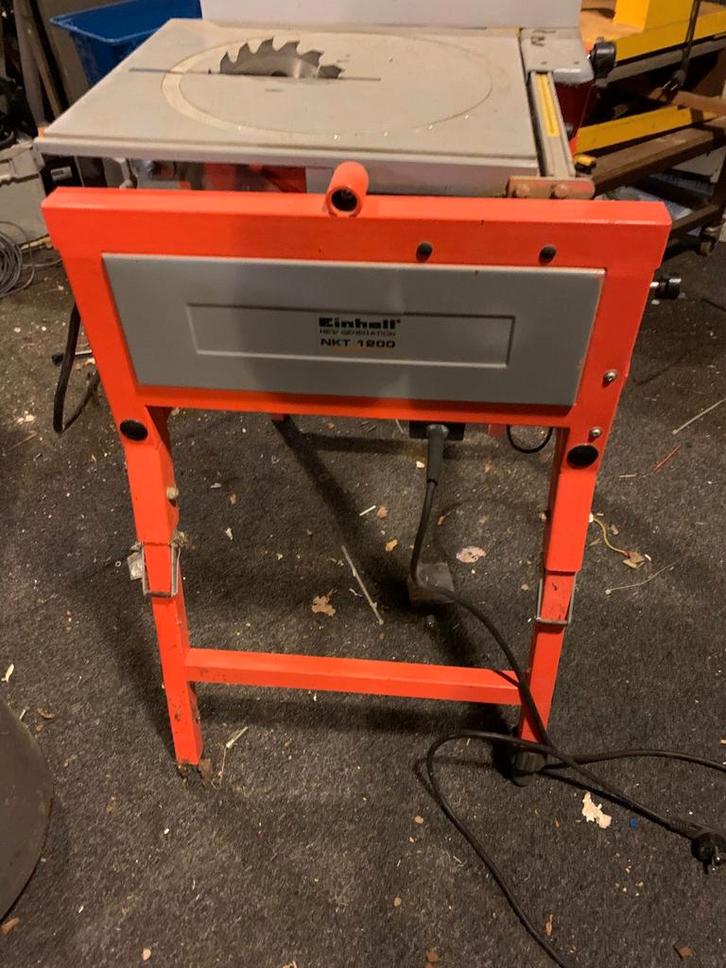 Einhell NKT-1200 Cirkel/Afkortzaag, Doe-het-zelf en Verbouw, Gereedschap | Zaagmachines, Zo goed als nieuw, Afkortzaag, 1200 watt of meer