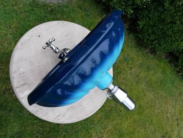 Prachtig kobalt blauw/hemelsblauw fonteintje incl. kraan beschikbaar voor biedingen