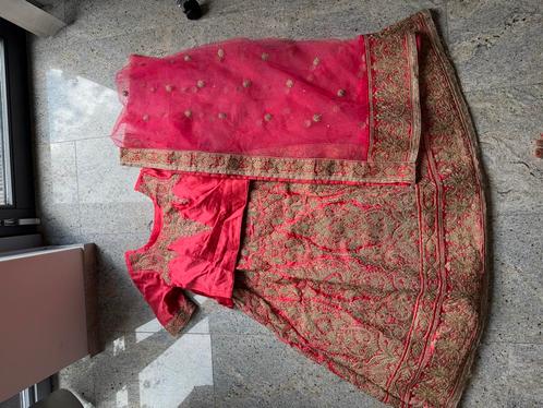 Indiase Lehenga - Roze & Goud - 3-delig, Kleding | Dames, Gelegenheidskleding, Zo goed als nieuw, Overige typen, Maat 46/48 (XL) of groter