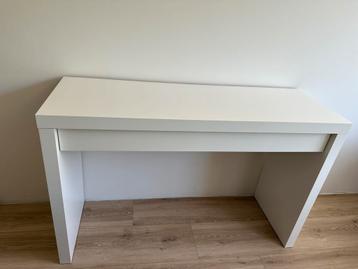 2x IKEA Malm Ladekast / Make-Up Tafels