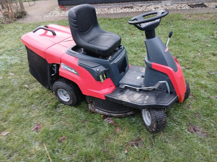 Compacte zitmaaier - hydrostaat, opvangbak, Tuin en Terras, Zitmaaiers, Gebruikt, Minder dan 90 cm, Elektrische starter, Opvangzak