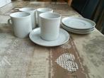 Kop en schotels 4 stuks wit, Huis en Inrichting, Keuken | Servies, Ophalen of Verzenden, Zo goed als nieuw, Effen, Kop(pen) en/of Schotel(s)
