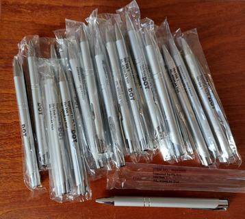 Set van 25 DOT ballpoints met clip ongebruikt nieuw beschikbaar voor biedingen