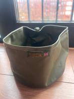 Trakker products opvouwbaar water bakje collapsible bucket, Watersport en Boten, Ophalen of Verzenden, Nieuw, Overige typen