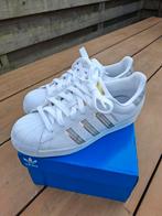 Adidas schoenen wit, echt leer, maat 39, als nieuw!, Kleding | Dames, Schoenen, Adidas, Wit, Ophalen of Verzenden, Sneakers of Gympen