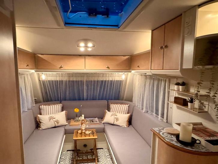 Kip KG 41 EKL ‘02; Mover; Interieur ‘24; 100 km/u; ev airco, Caravans en Kamperen, Caravans, Particulier, tot en met 3, 750 - 1000 kg