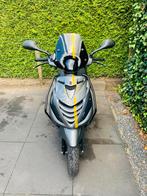 Piaggio Zip 50cc, Fietsen en Brommers, Scooters | Piaggio, Ophalen, Zo goed als nieuw, Benzine, Zip