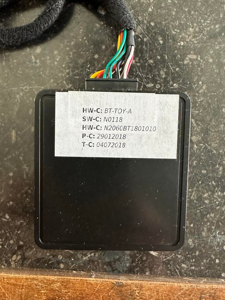 Bluetooth adapter Toyota Rav4 2007 originele radio, Ophalen, Gebruikt