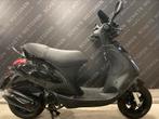 Piaggio Zip 4t E4 2019 (45km) | Alpha-Matrix | RS1-kappen, Fietsen en Brommers, Scooters | Piaggio, Viale Rinaldo Piaggio, 25, 56025 Pontedera (PI), Italië