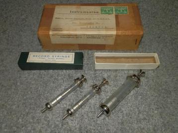 Record Syringe Pyrec Glass Barrel,Hauptner JW65,Moria France beschikbaar voor biedingen