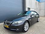 BMW 5-serie 523i Executive AUT NAVI LEDER XENON PDC, Euro 5, Achterwielaandrijving, Gebruikt, 2000 kg