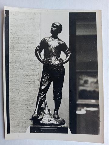 Foto sculptuur België jaren '50/'60 Constantin Munier  beschikbaar voor biedingen